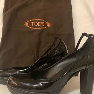 Tod’s Mary Jane Heels